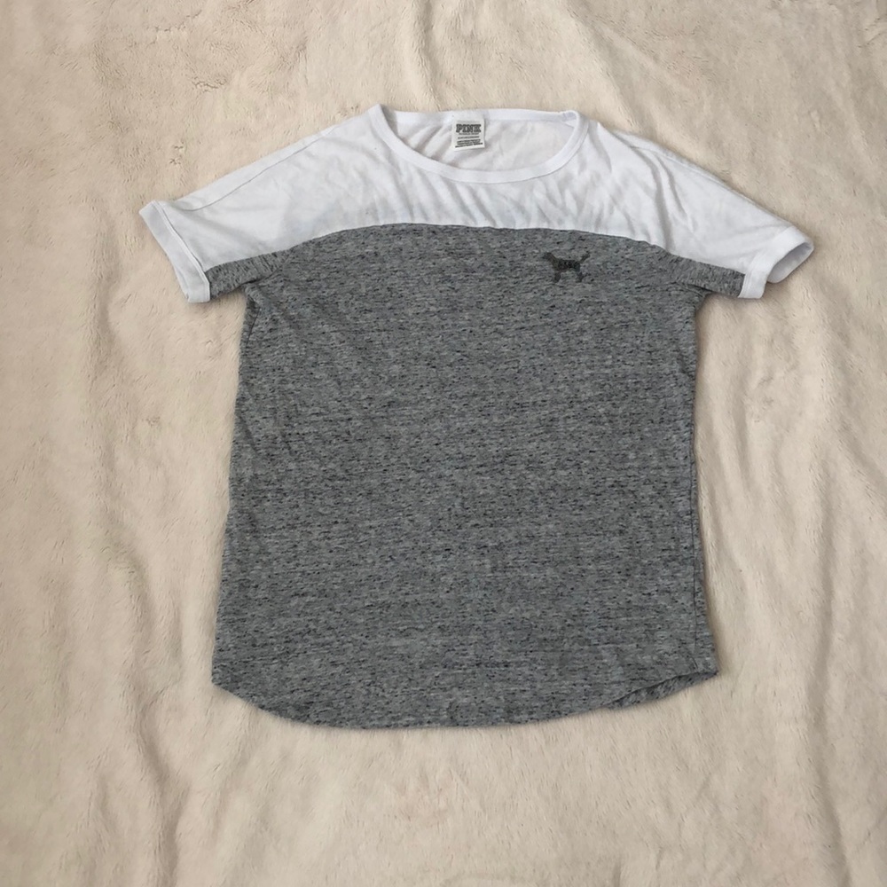 Cute tee shirt, brand new condition.